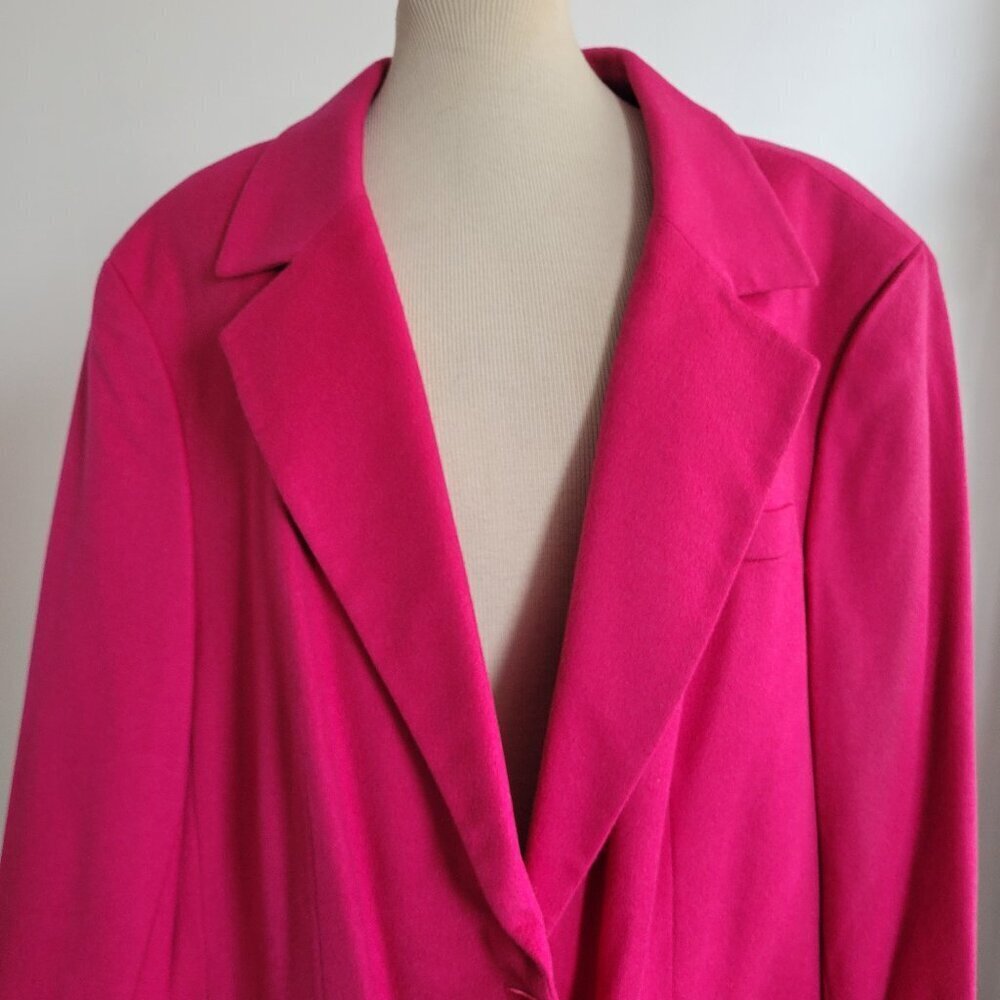 BUY AS IS: Bloomingdale Women’s Plus Size 100% Cashmere Fuchsia Jacket (Size: 22